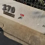 Cómodo departamento nuevo! a estrenar!
